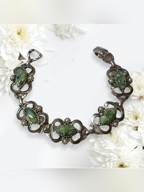 Vintage Sarah Coventry Faux Turquoise & Pearls Bracelet